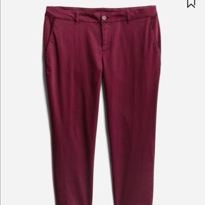 Kut from Kloth Burgundy Slim-Straight Dress Pant
